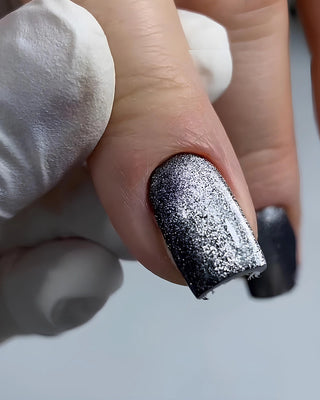 Dark Gel Polish Cat Eye 01, 10 ml