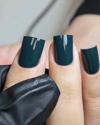 DARK Gel Polish 033, 10ml