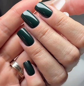 GEL POLISH EARTHY GREEN