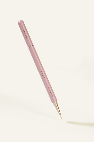 Short liner nail art brush