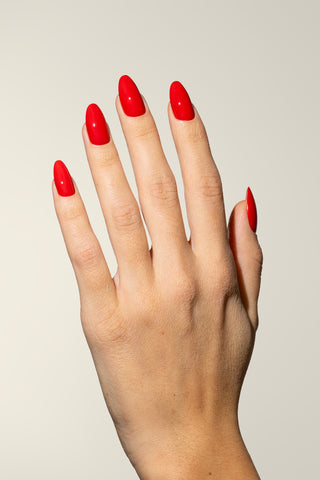 Pigmentix gel polish - Iconic red 012