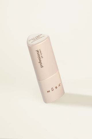 Poly Fiber® builder gel in bottle White