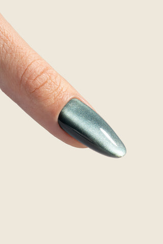 Cat eye silk gel polish 09