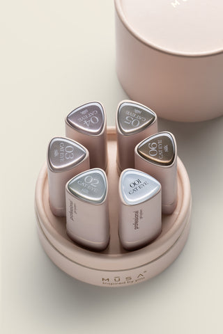 Nude theory collection